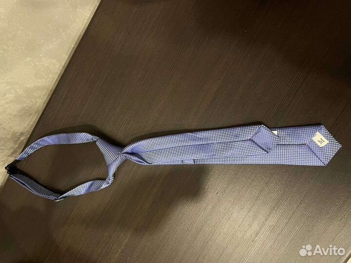 Галстук новый на мальчика размер М синий