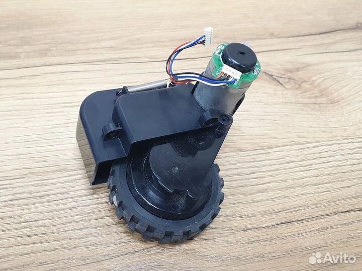 Левое колесо в сборе для робота пылесоса Tefal