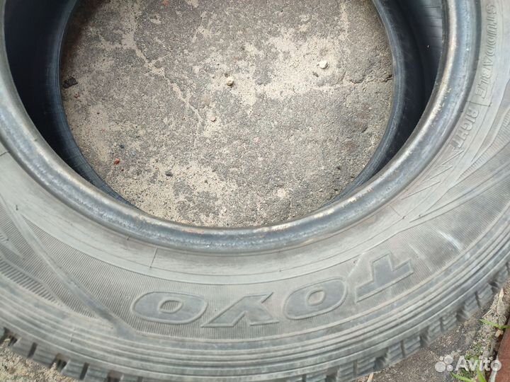 Toyo Open Country I/T 215/65 R16 98T