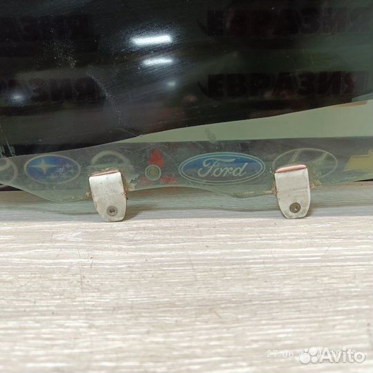 Стекло двери заднее правое Honda Domani 1999