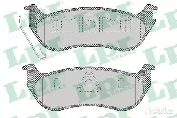 05P1366 Колодки тормозные дисковые