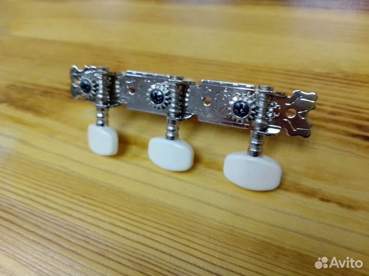 Колки на планке для классической гитары Rocket