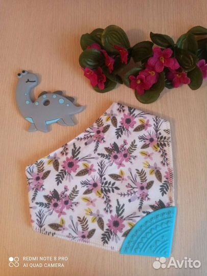 Слюнявчик нагрудник