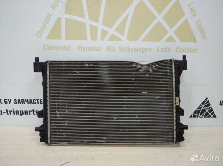 Дополнительный радиатор охлаждения Skoda Octavia