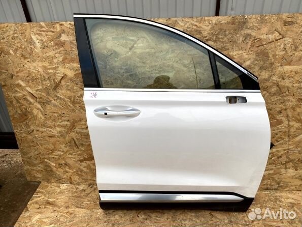 Hyundai Santa Fe 4 Дверь передняя правая белая