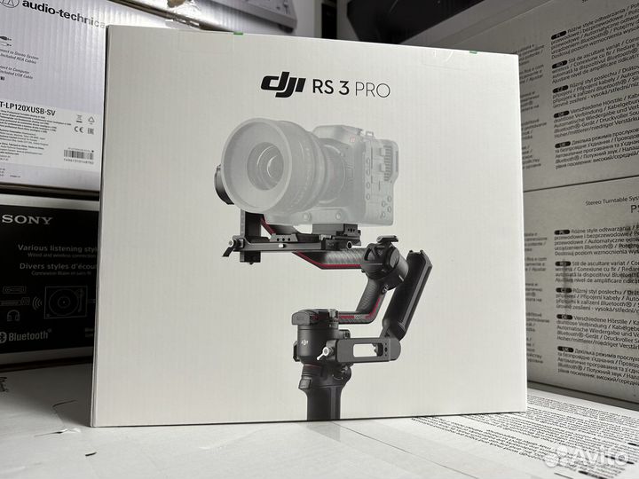 Стабилизатор DJI RS 3 Pro