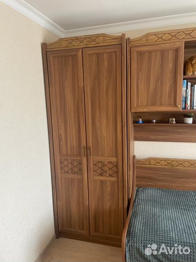 Спальный гарнитур бу
