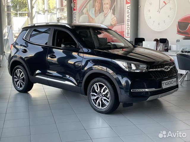 Форвард чери. Чери Тигго 4 черный 2022. Чери Тигго 4 про 2022. Chery Tiggo 4 Side. Форвард чери Уфа.