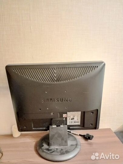 Монитор samsung 17