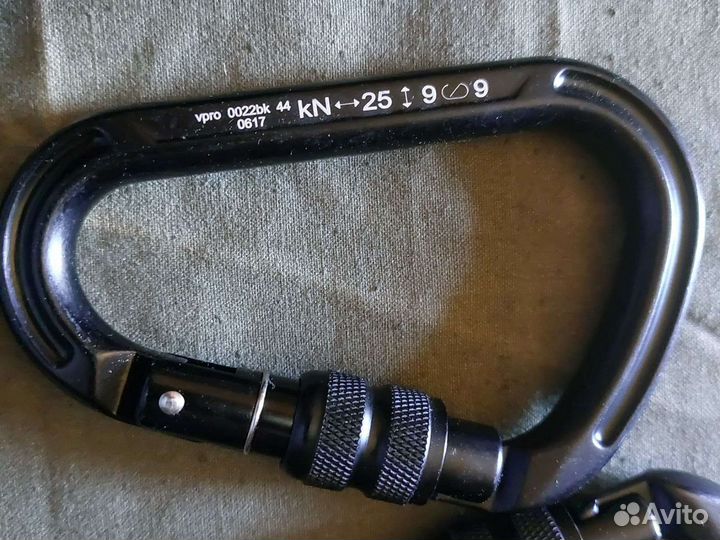 Карабин альпинистский венто