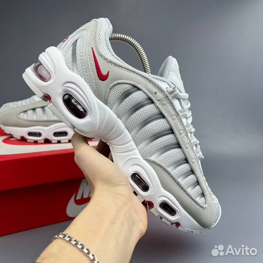 Nike air max tailwind 4