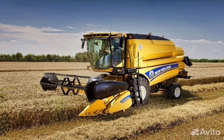 В разборе комбайны Нью Холанд New Holland