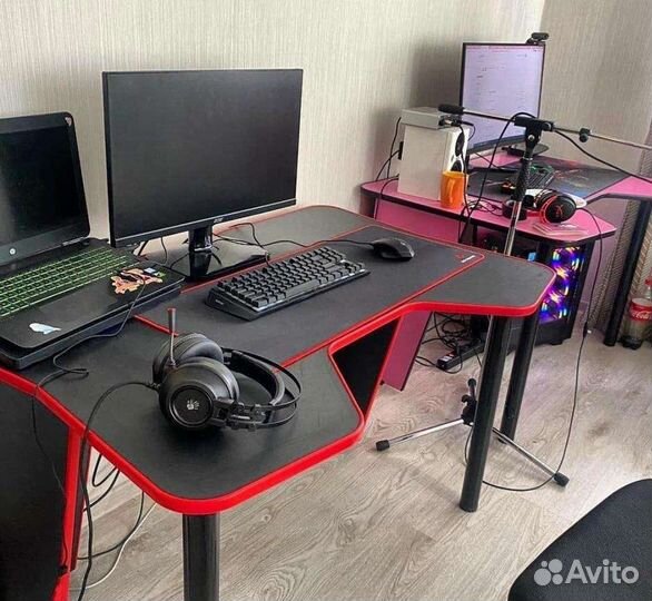 Стол компьютерный игровой с вырезом 120см