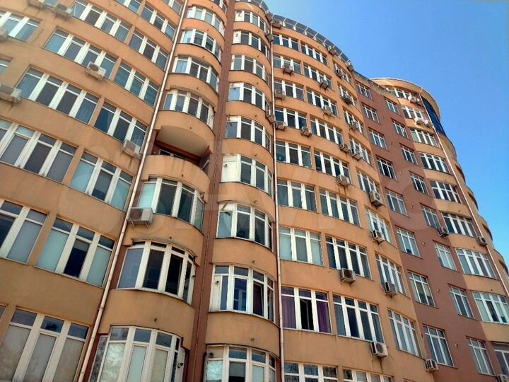 2-к. квартира, 64 м², 5/10 эт.