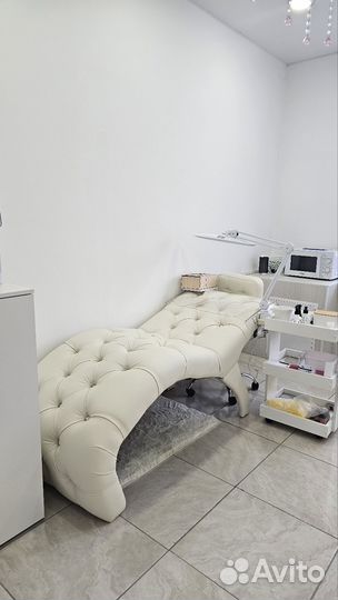 Кушетка для наращивания ресниц