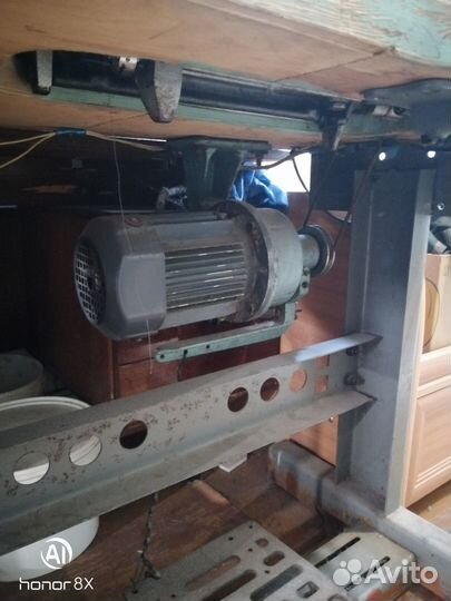 Швейная промышленная машинка 1022 класс