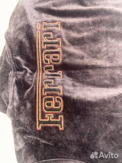 Спортивный костюм