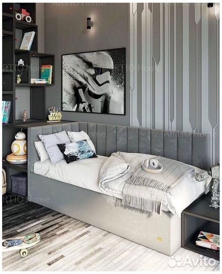 Детская кровать с мягкой спинкой