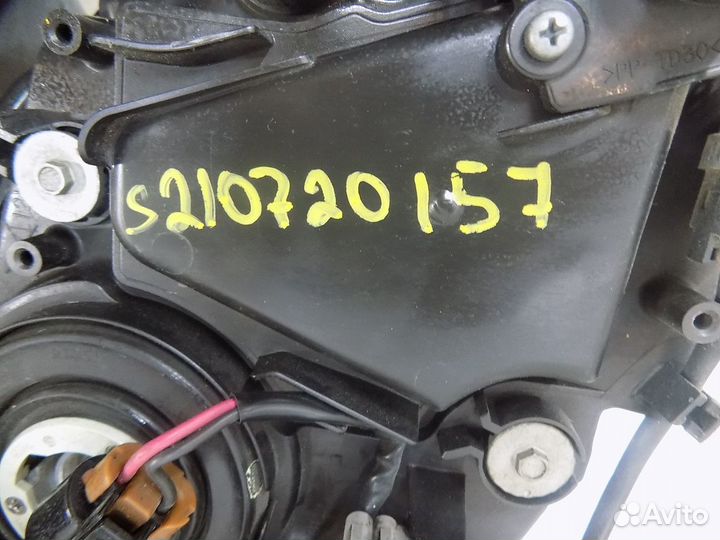 Фара левая Toyota Land Cruiser Prado