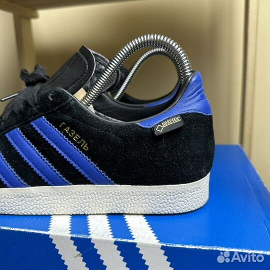 Кроссовки Adidas gazelle St.Petersburg gore-tex