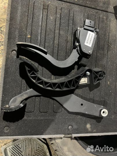 Педали лада веста