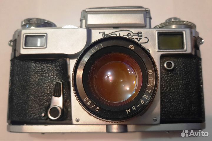 Пленочный фотоаппарат 