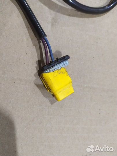 Датчик Nissan Terrano F4R 2021