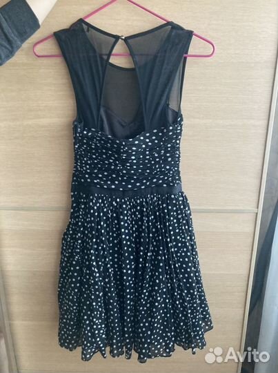 Платье guess