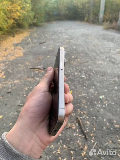 iPhone 15 Pro, 256 ГБ