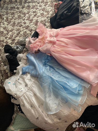 Продам платья 74-86