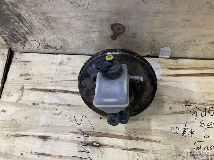 Вакуумный усилитель тормозов renault logan