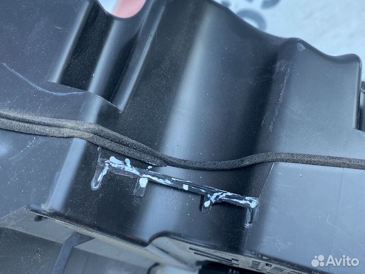 Lexus Rx4 сабвуфер