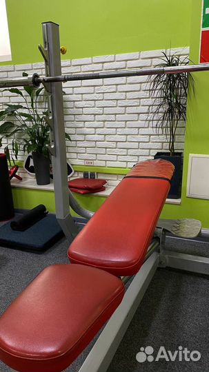 Наклонная скамья для жима лежа