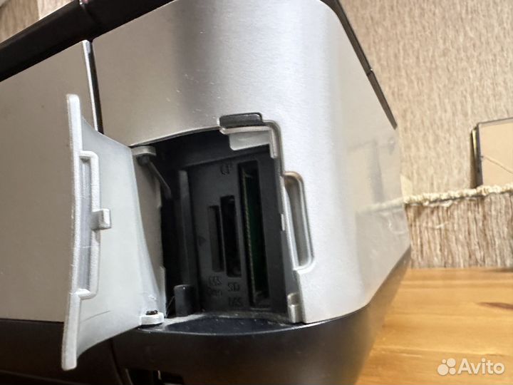 Принтер цветной Canon