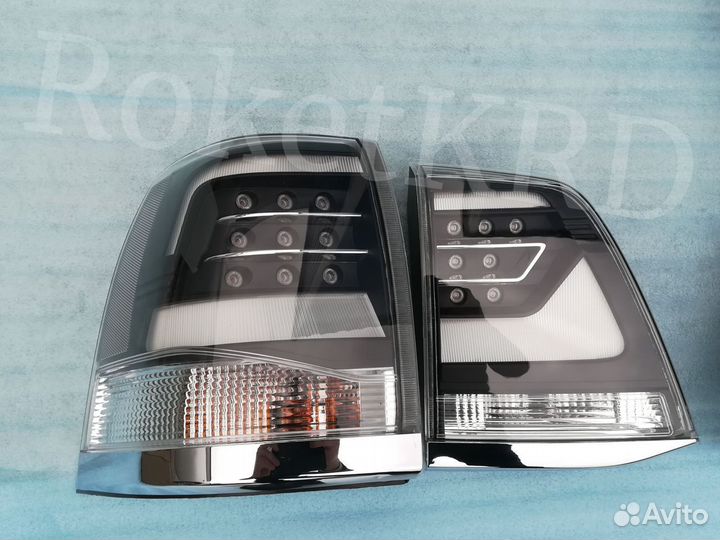 Задние фонари Toyota Land Cruiser 200 07-15 Черные