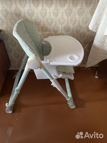 Детский стульчик для кормления