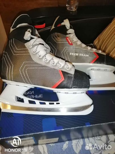 Коньки хоккейные 37 размер