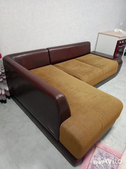 Угловой диван бу