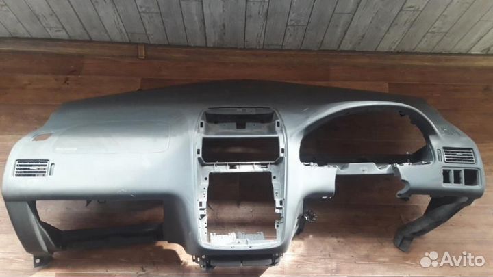 Торпедо toyota ipsum SXM10