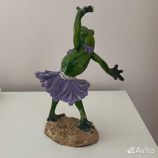 Лягушка интерьерная большая