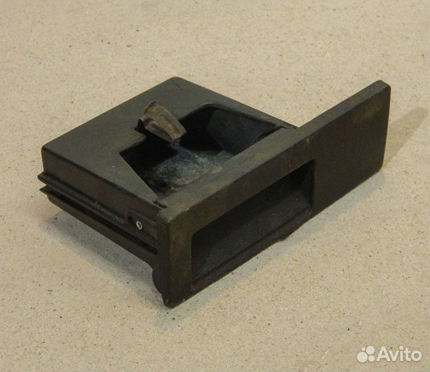 Пепельница передняя VW Golf 2