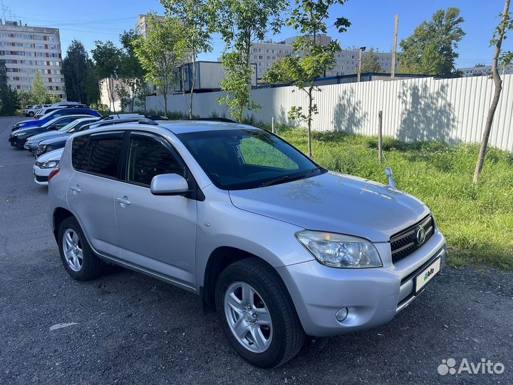 Toyota RAV4 2.4 AT, 2008, 134 000 км