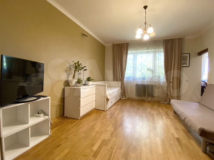 2-к. квартира, 71 м², 1/7 эт.