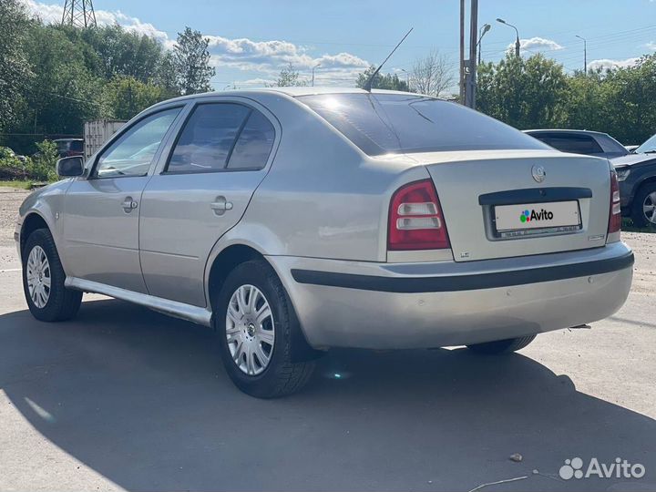 Skoda Octavia 1.6 МТ, 2002, 309 000 км