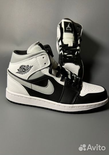 Кроссовки Nike Air Jordan 1 Black & White Люкс