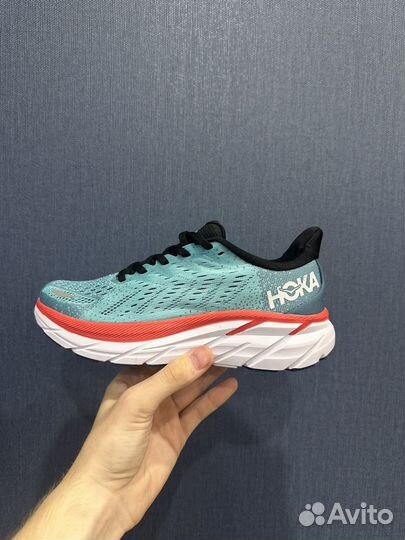 Беговые кроссовки hoka