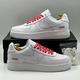 Nike Air Force 1 Low & Supreme