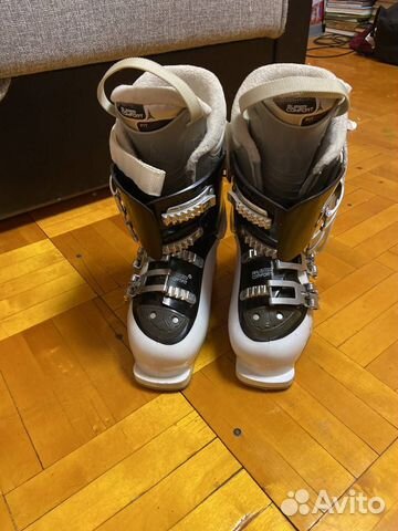 Горнолыжные ботинки Atomic 23.5-24.0