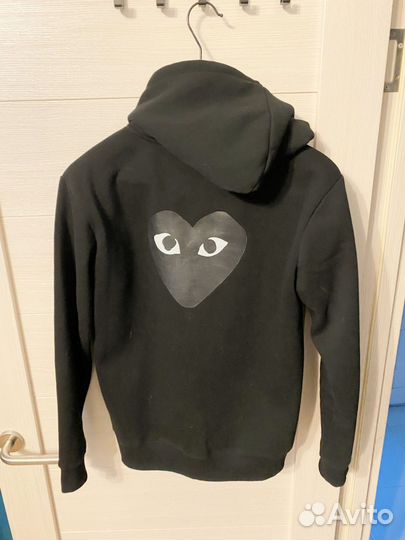 Толстовка comme des garcons