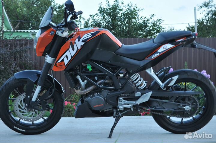 KTM Duke 200